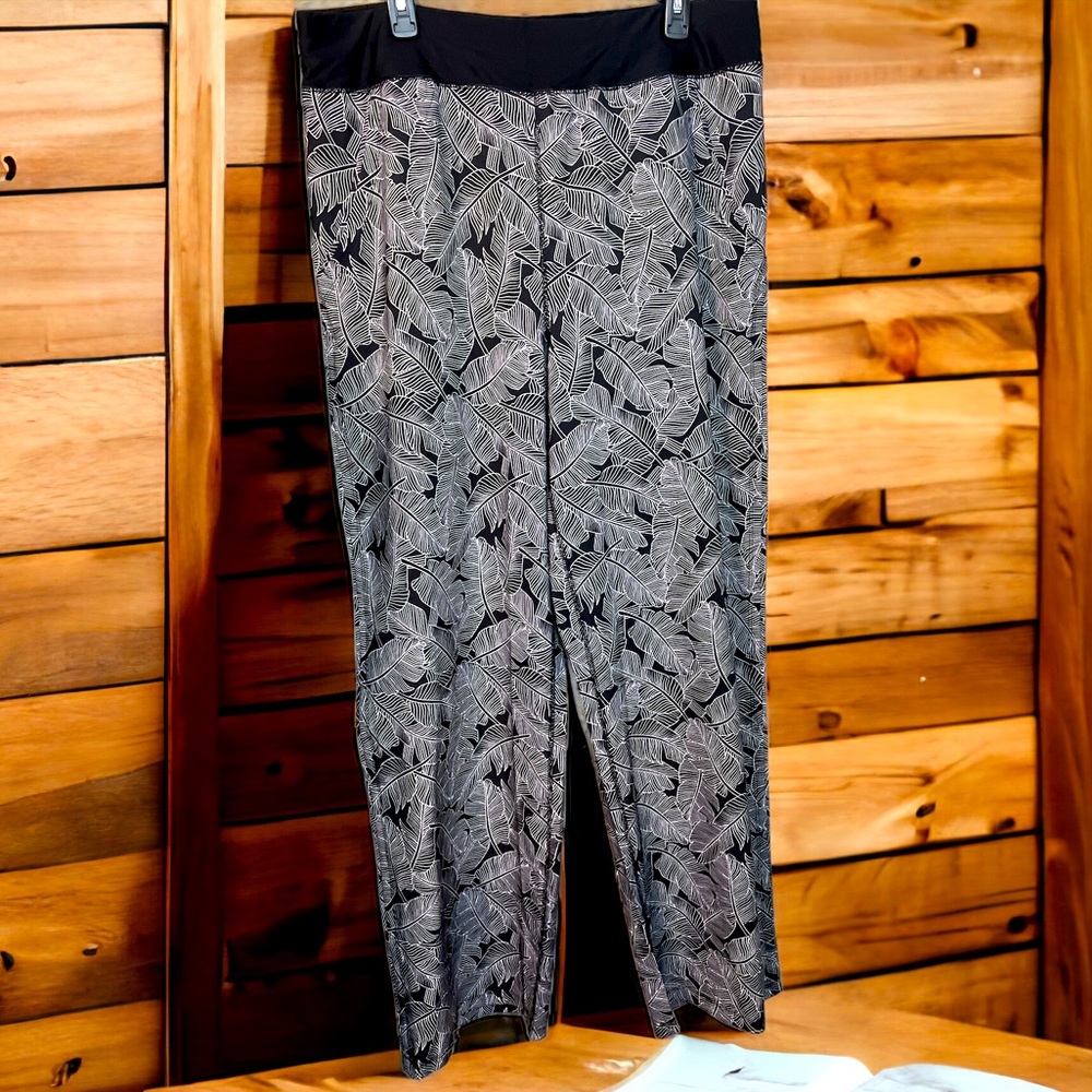Lands’ End Women’s Everyday Active Pants Large 14/16 Tall